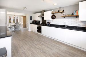 KITCHEN- click for photo gallery